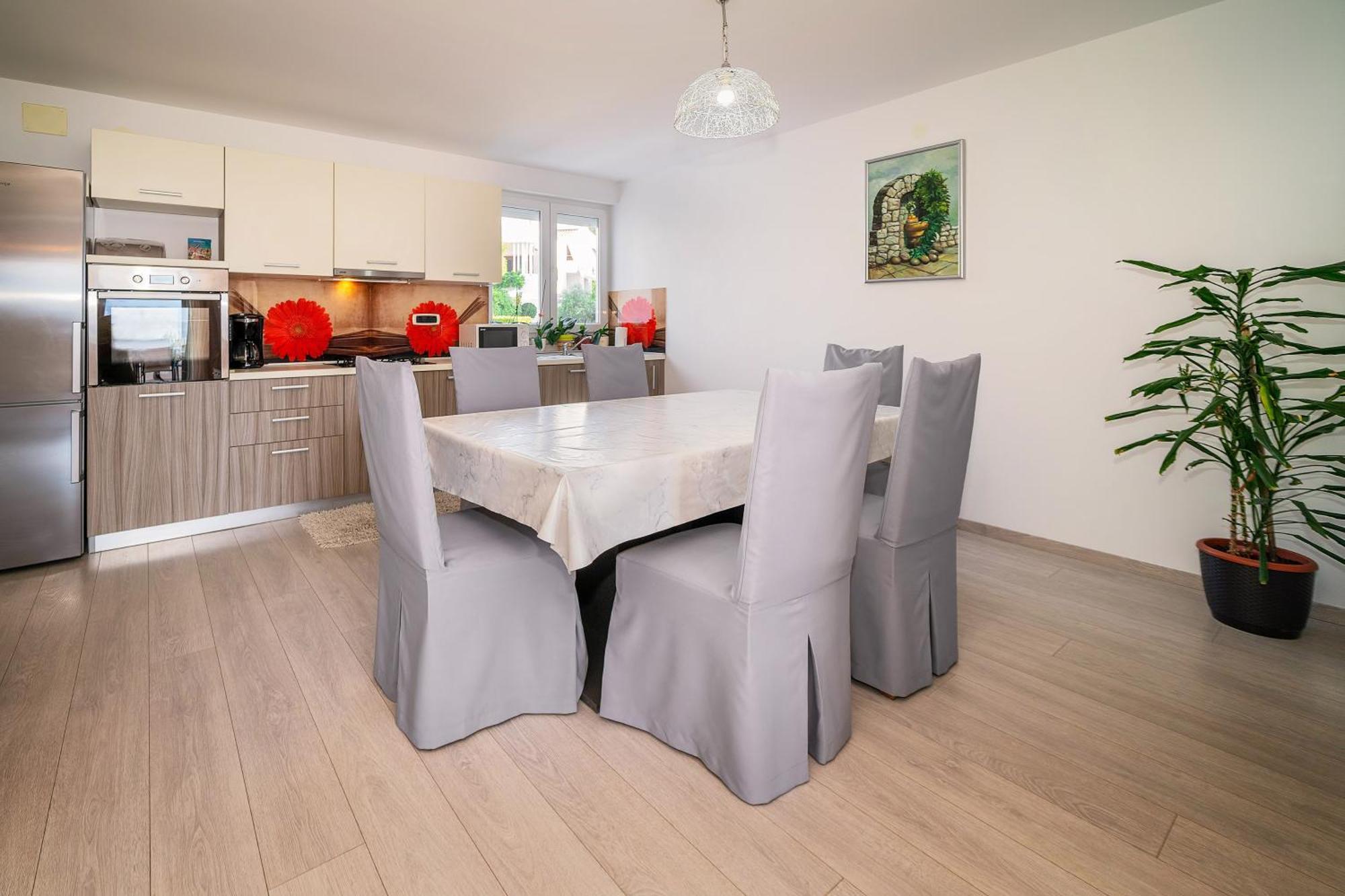 Apartments Kricin 14 Laura Baška Екстериор снимка